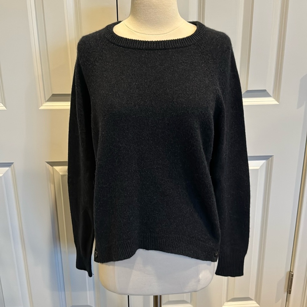 AUTUMN CASHMERE SWEATER